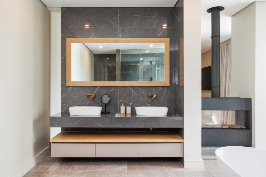 4 Bedroom Property for Sale in Val De Vie Estate Western Cape